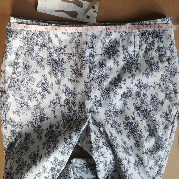 NEW WITH TAGS comfort stretchy pull-on "Slimline" cropped white ankle pa… - Picture 7 of 10